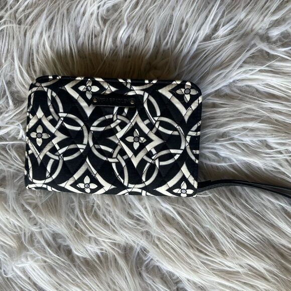 Vera Bradley Black & White Wallet - Picture 1 of 4